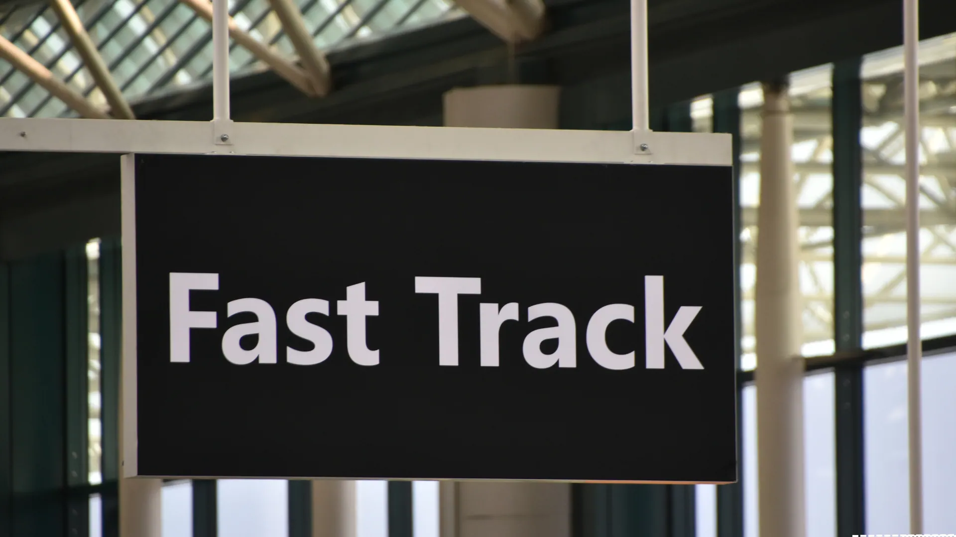 What is Fast Track at Airport​
