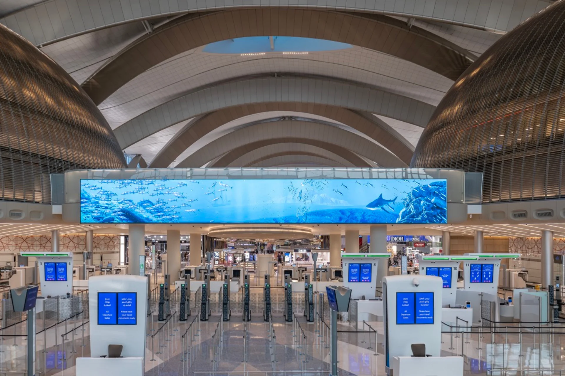 AUH-Airport-1
